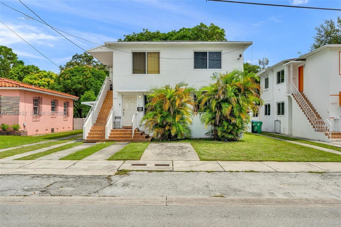 Miami, Florida, United States 1 - 19025132