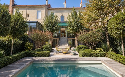 Casa en Hôtel de Ville-Quinconce-Saint Seurin-Fondaudège, Burdeos, Francia 1