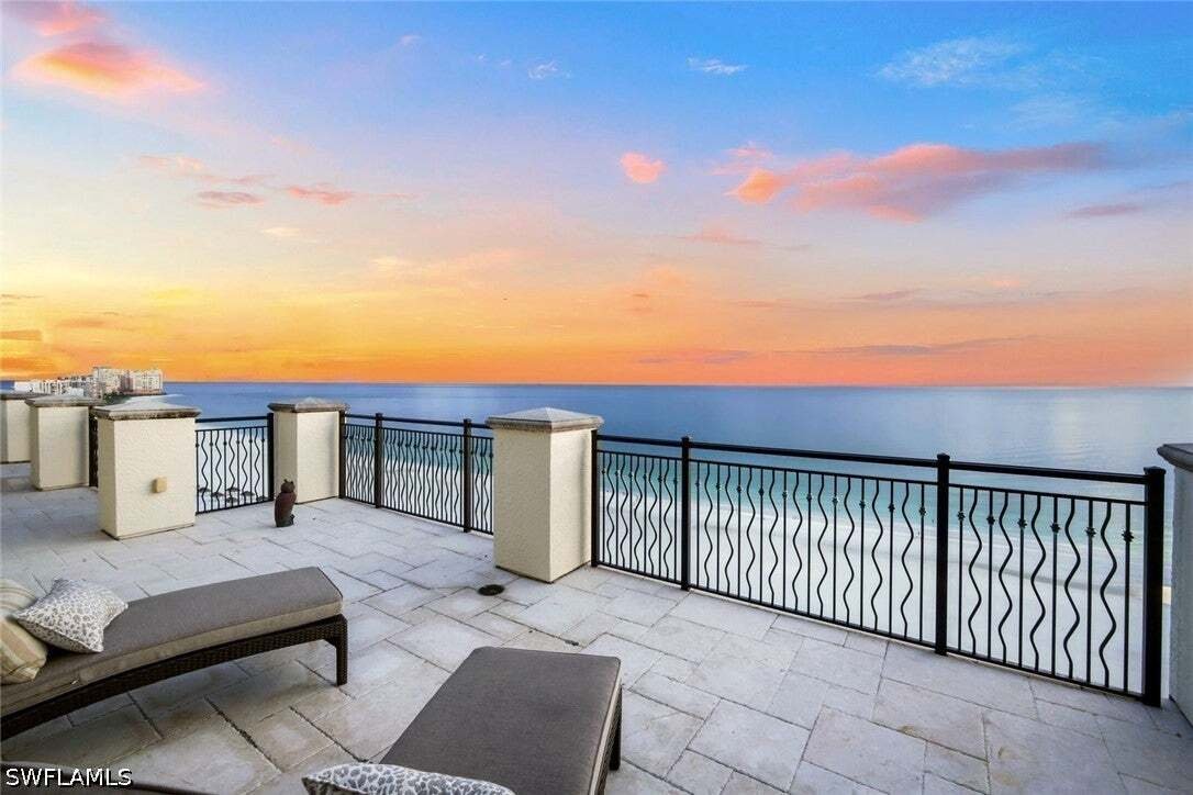 Condo in Marco Island, Florida, United States 1 - 19030645