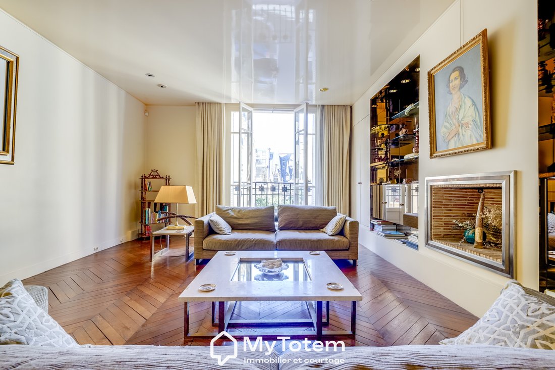 Apartment in Bois de Boulogne, Paris 16e Arrondissement, Paris 1 - 19027776