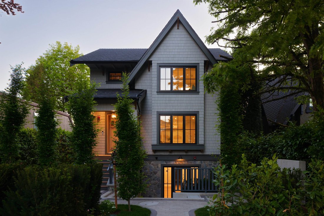 House in Vancouver, British Columbia, Canada 1 - 19035126