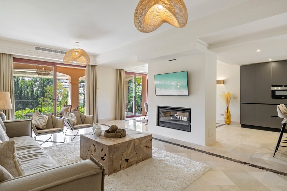 Villa in Nueva Andalucia, Marbella, Spain 4 - 19029222