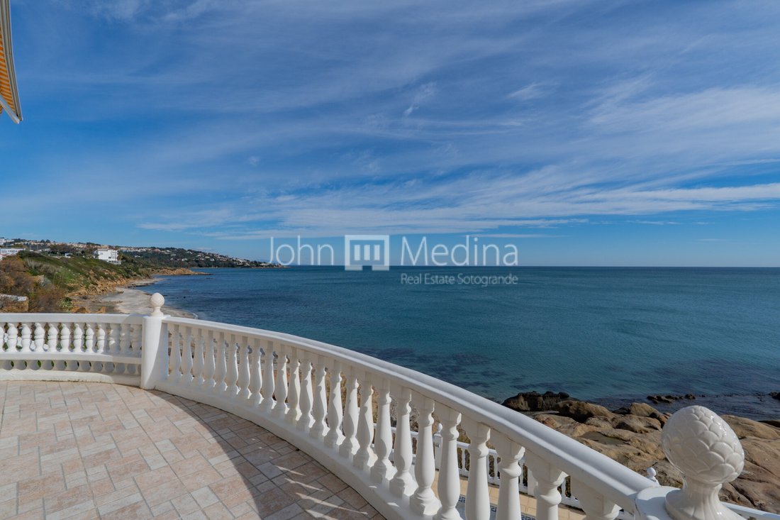 Villa in Sotogrande, San Roque, Andalusia 3 - 19023550