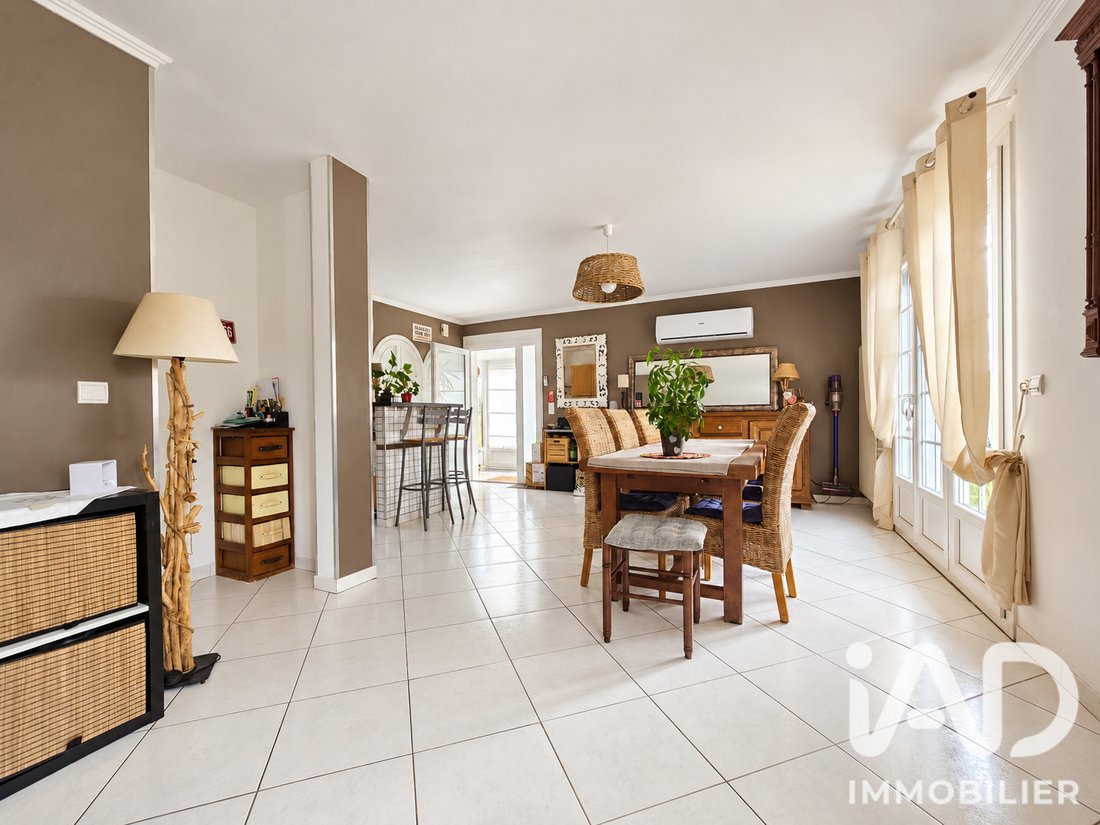 House in Beauchamp, Ile-de-France, France 2 - 19033151
