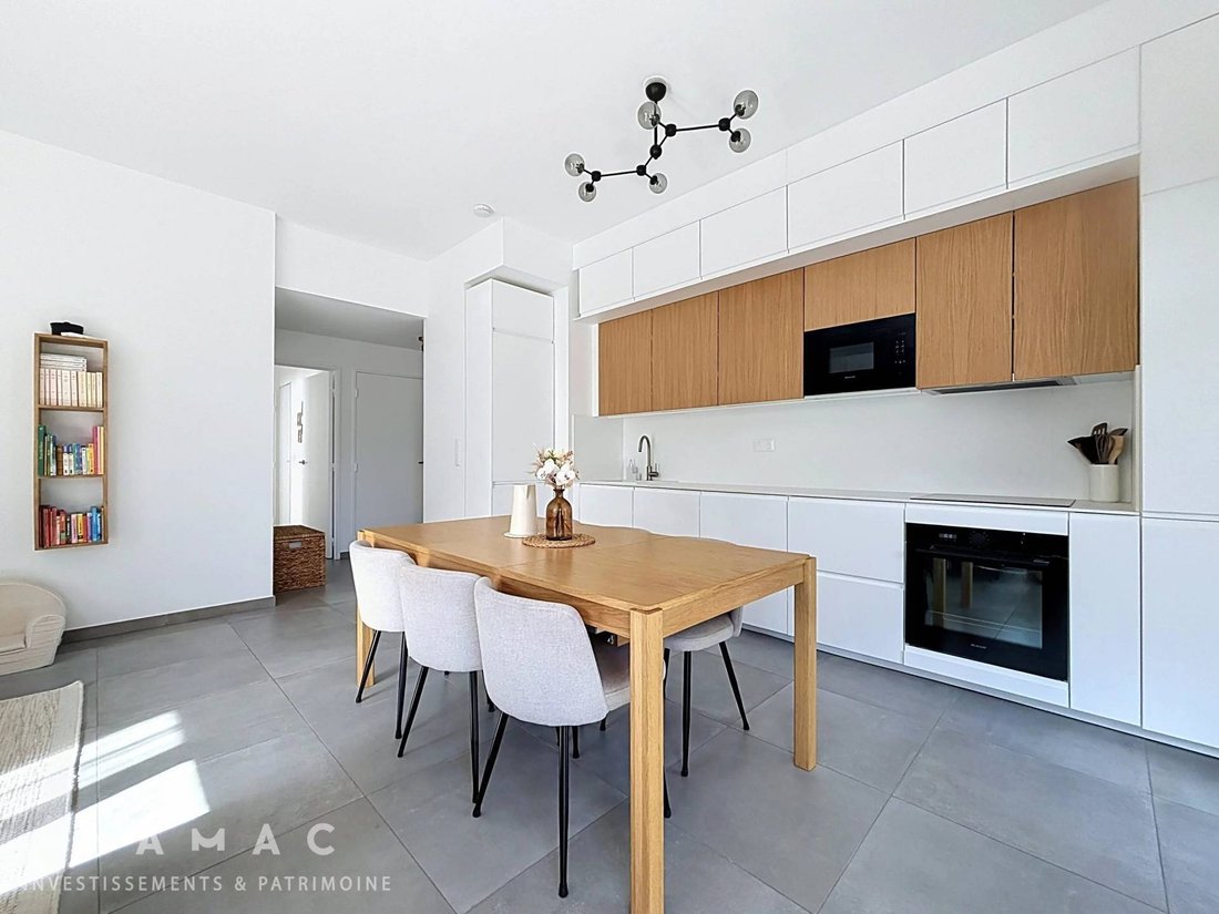 Apartment in Sainte-Foy-lès-Lyon, Auvergne-Rhône-Alpes, France 3 - 18848060