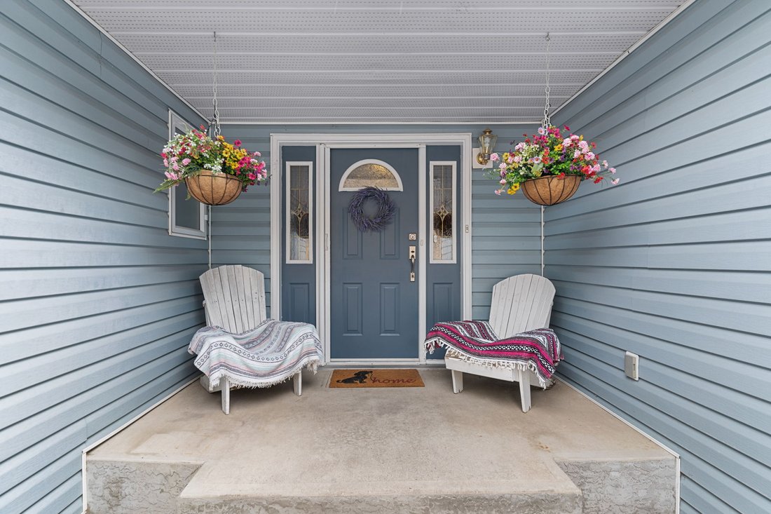 House in West Kelowna, British Columbia, Canada 4 - 18810367
