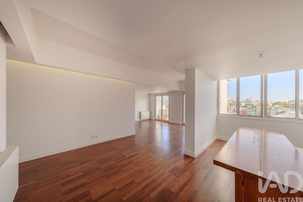 Appartamento a Avenidas Novas, Lisbona, Portogallo 1 - 18670968