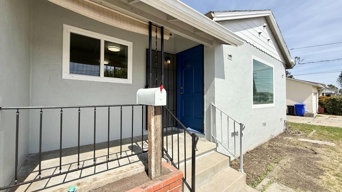 House in San Leandro, California, United States 5 - 19023736