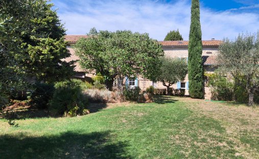 House in Taulignan, Auvergne-Rhône-Alpes, France 1
