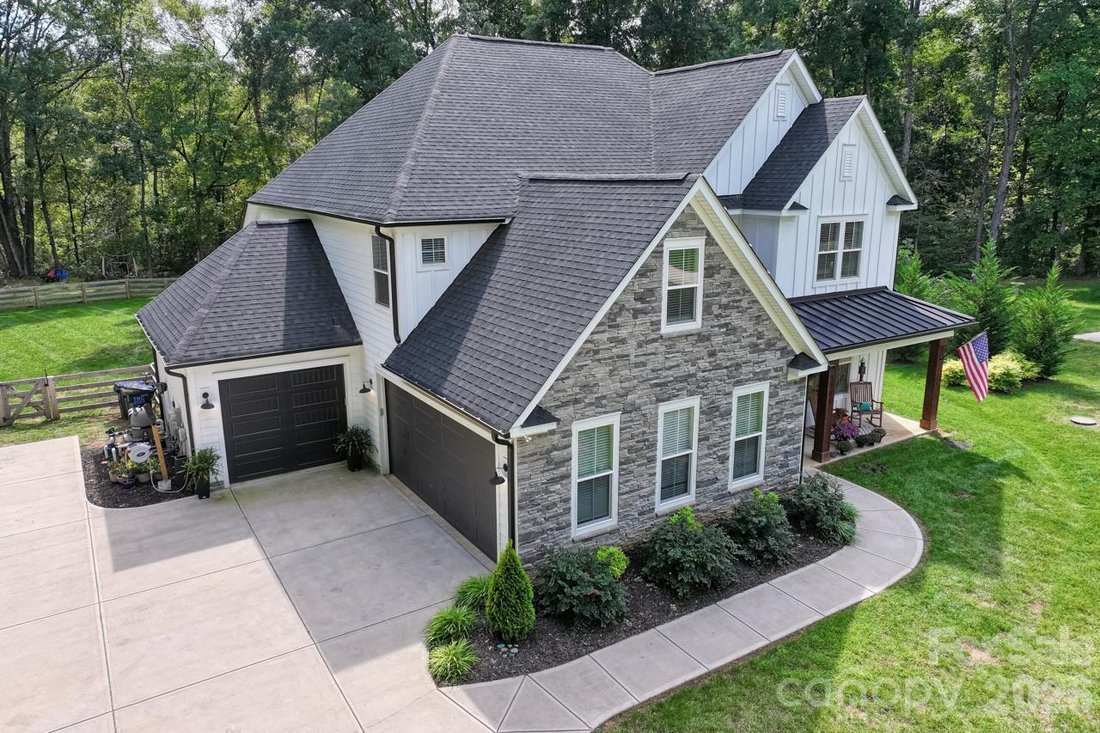 House in Bear Poplar, North Carolina, United States 2 - 19032515