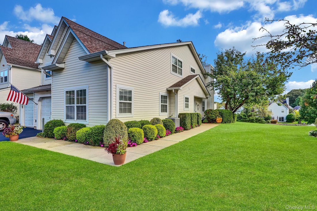 Condo in Setauket- East Setauket, New York, United States 2 - 19024907