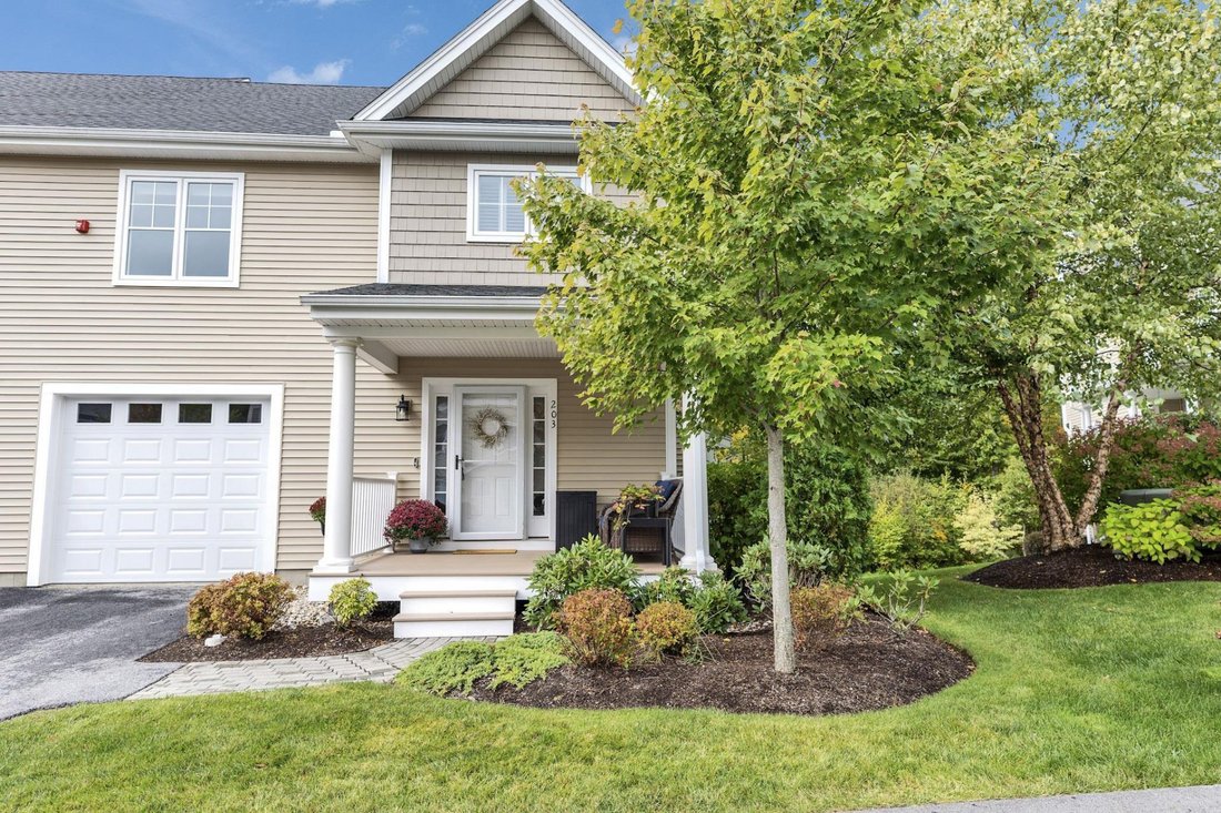 Condo in Manchester, New Hampshire, United States 1 - 19026574