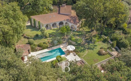 Villa a Notre Dame, Venza, Francia 1
