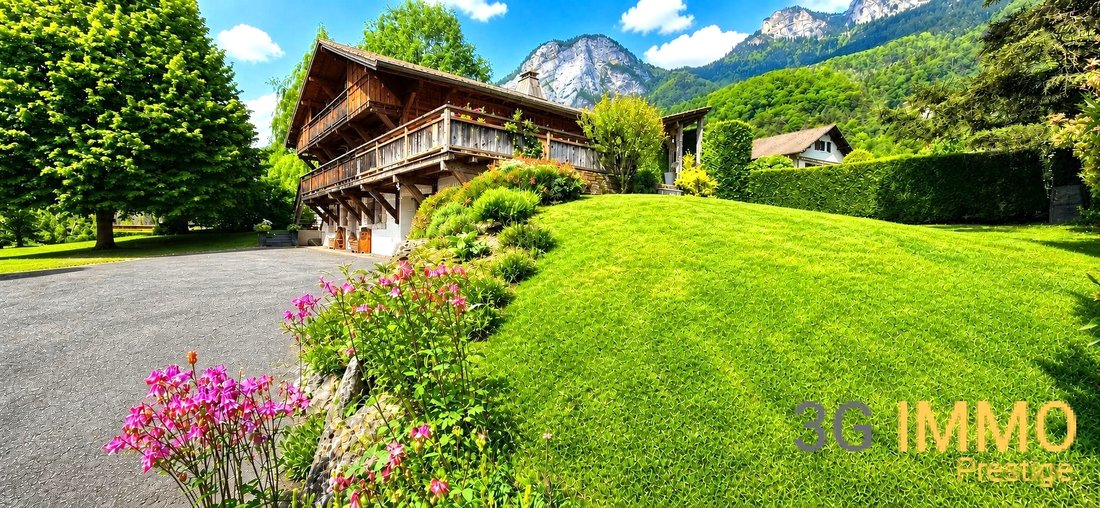 Chalet in Magland, Auvergne-Rhone-Alpen, Frankreich 1 - 18251266