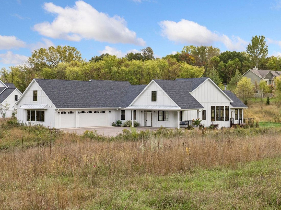 House in Hudson, Wisconsin, United States 3 - 19020030