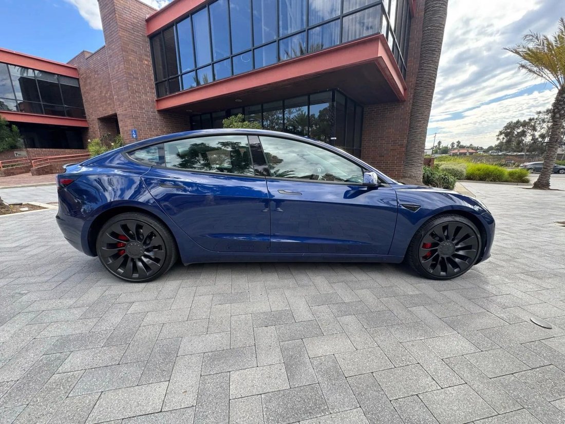 Sedan in Riverside, CA, United States 4 - 19029679