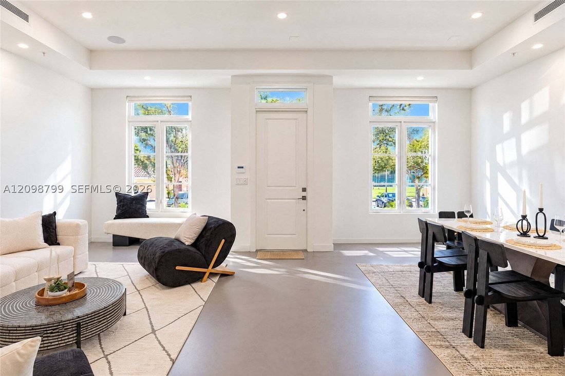 Townhouse in Coral Gables, Florida, United States 5 - 19020349