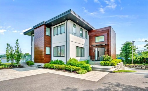 House in Saddle Rock, New York, United States 1