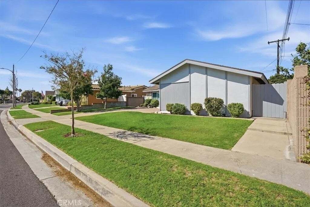 House in Garden Grove, California, United States 3 - 19032512