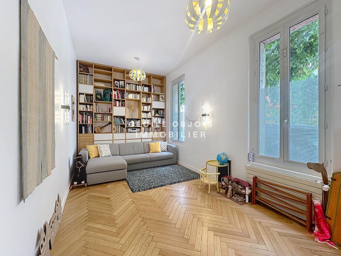 Apartment in Peri, Joinville-le-Pont, France 5 - 19026669