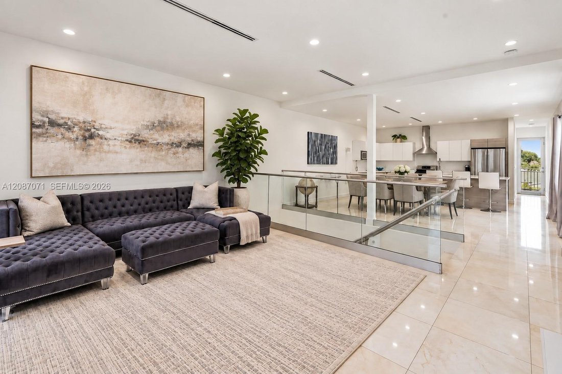 House in Miami, Florida, United States 3 - 19025190