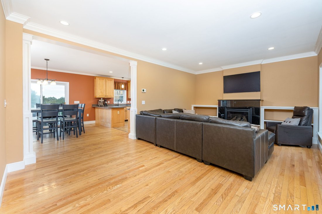 House in Colchester, Connecticut, United States 5 - 19027716