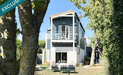 Maison à Bourg, Lagord, France 1