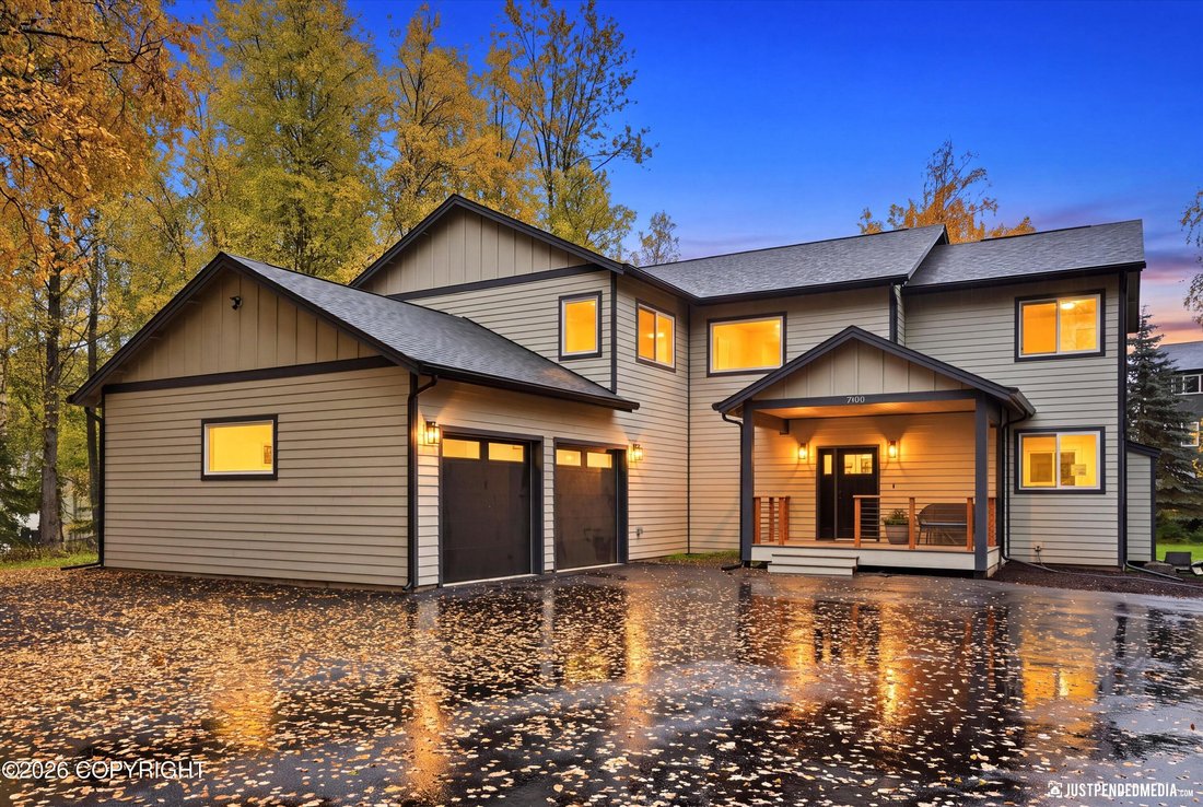 House in Anchorage, Alaska, United States 1 - 19026918