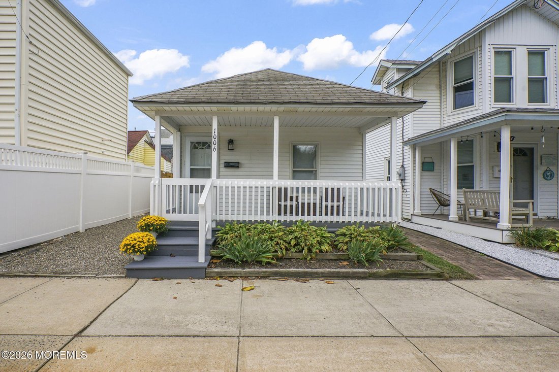 House in Bradley Beach, New Jersey, United States 1 - 19032414