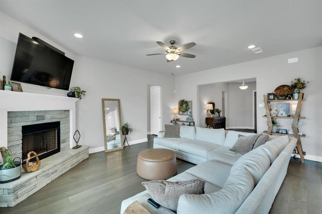 House in Waxahachie, Texas, United States 5 - 19021044