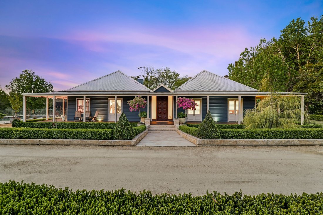 Casa a Dural, Nuovo Galles del Sud, Australia 1 - 19032110