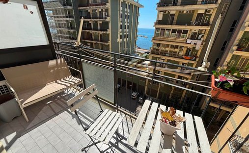 Apartment in Centro, Salerno, Campania 1