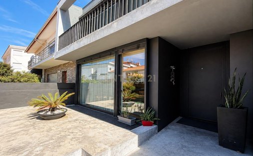Villa à Apulia e Fao, Braga, Portugal 1