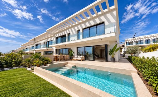 Villa in La Cala de Mijas, Mijas, Spain 1