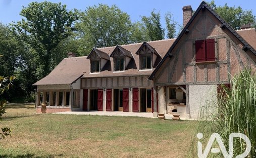 Haus in Mont-près-Chambord, Zentrum-Loiretal, Frankreich 1