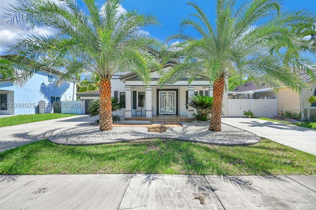 House in Miami, Florida, United States 1 - 19029302