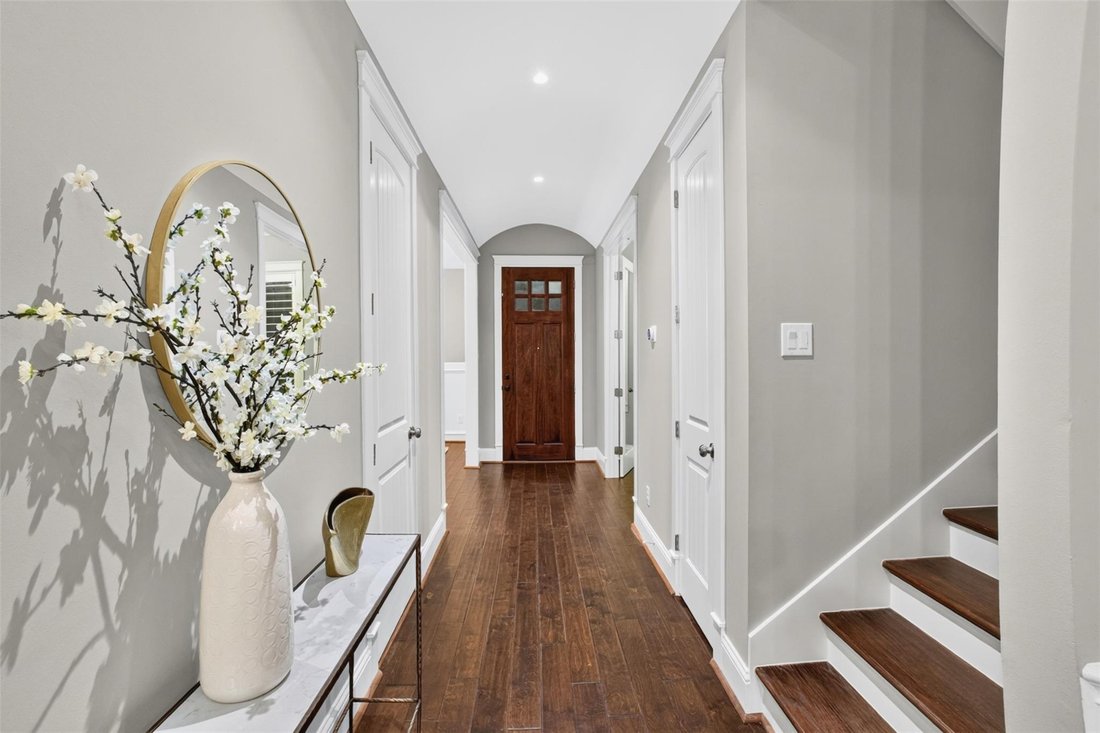 House in Houston, Texas, United States 5 - 19027703
