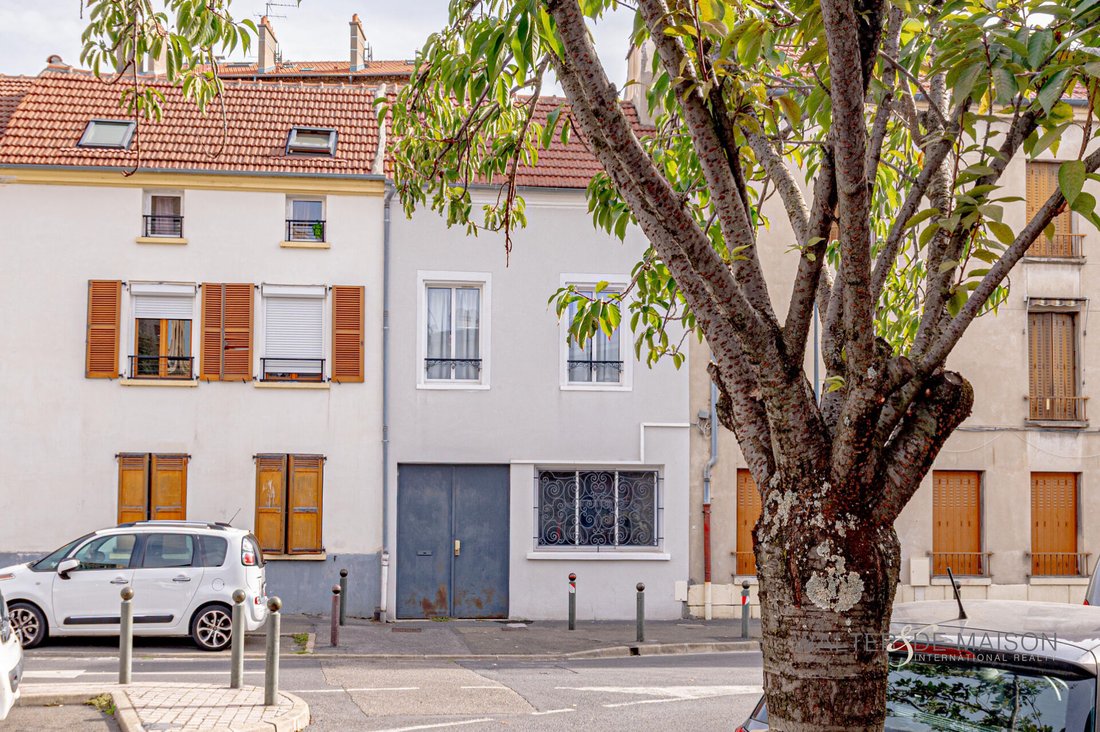 Villa in Centre Ville-Calais, Argenteuil, France 2 - 19034455