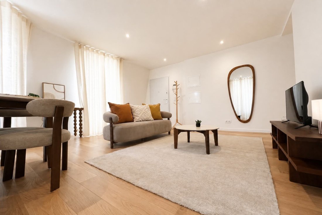 Apartment in Misericordia, Lisbon, Portugal 3 - 19030059