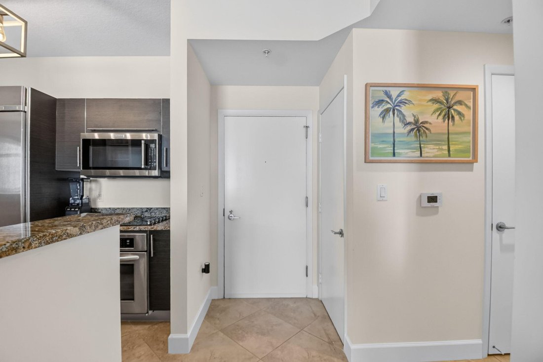 Condo in West Palm Beach, Florida, United States 4 - 19025178