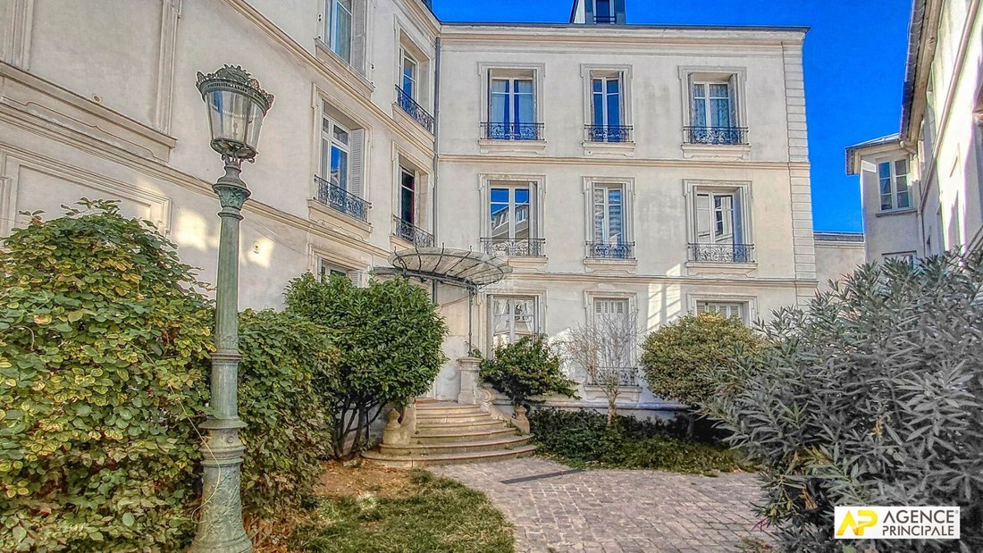 Appartement à Domaine National du Château, Versailles, France 1 - 19029829