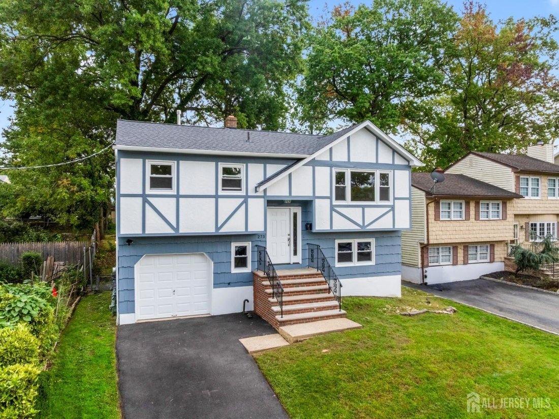 House in Woodbridge Township, New Jersey, United States 4 - 19030432