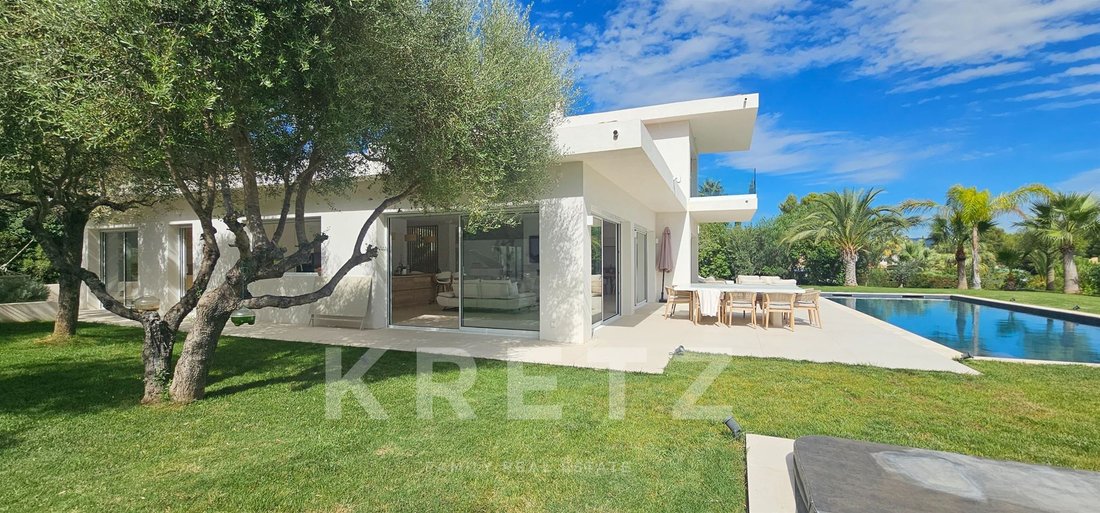 House in Saint-Cyr-sur-Mer, Provence-Alpes-Côte d'Azur, France 4 - 19032952