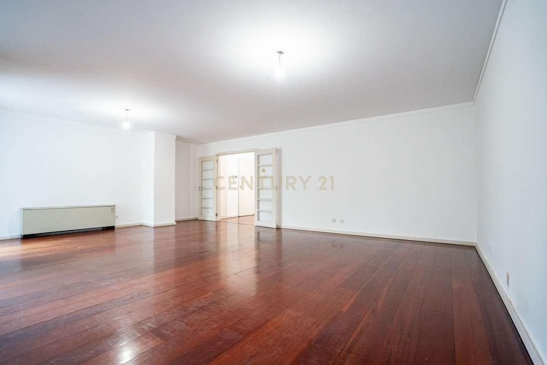 Apartment in Parque das Nacoes, Lisbon, Portugal 3 - 19027735