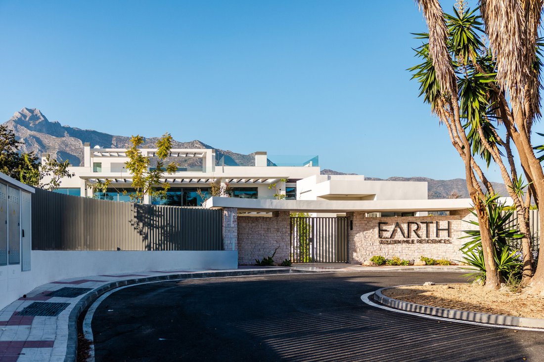 Penthouse in Marbella, Andalusia, Spain 3 - 19020386