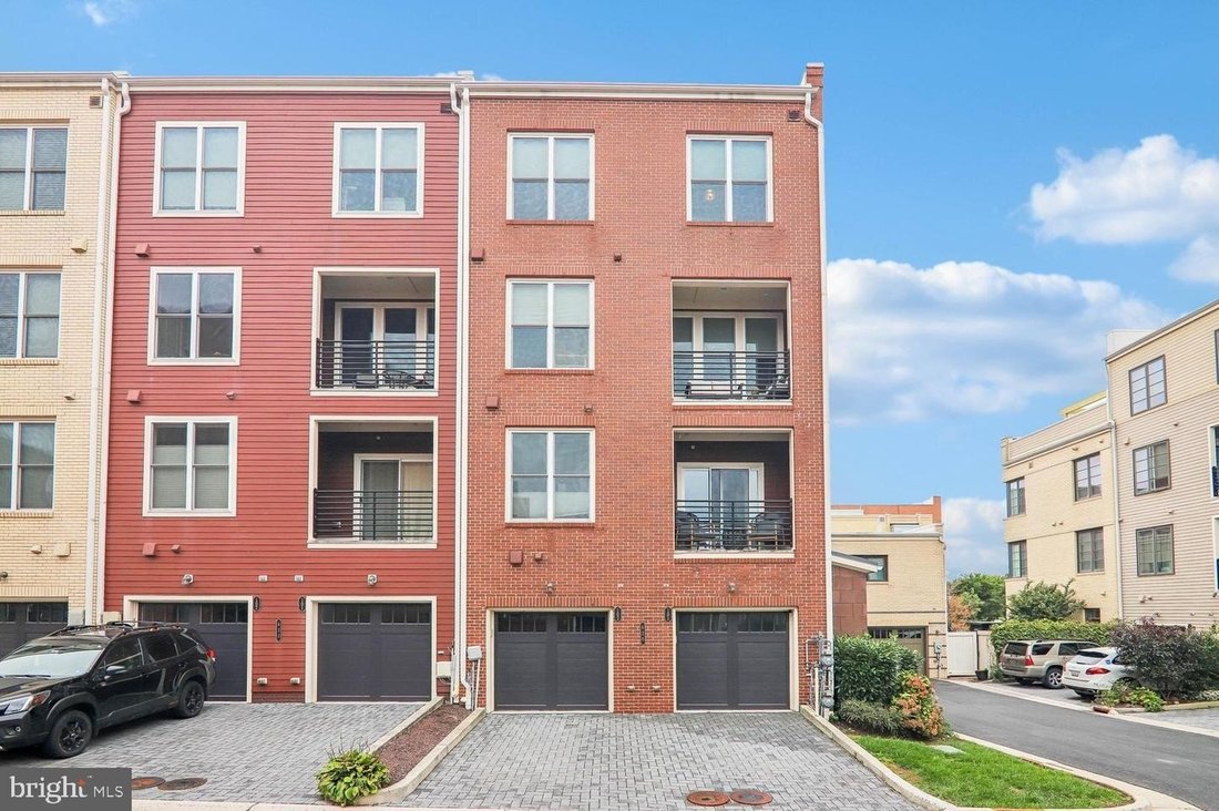 Townhouse in Alexandria, Virginia, United States 5 - 19032330