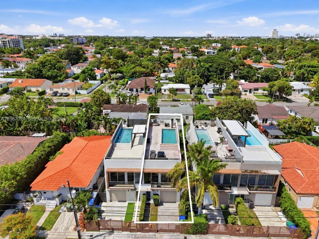 House in Miami, Florida, United States 1 - 19025190