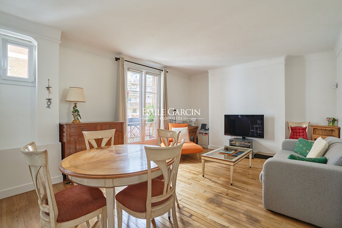Apartment in La Plaine des Sablons, Neuilly-sur-Seine, France 4 - 19028462