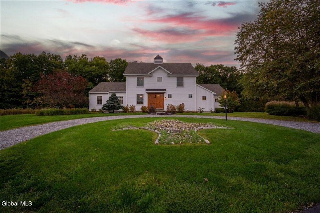 House in Ballston Spa, New York, United States 1 - 19029012