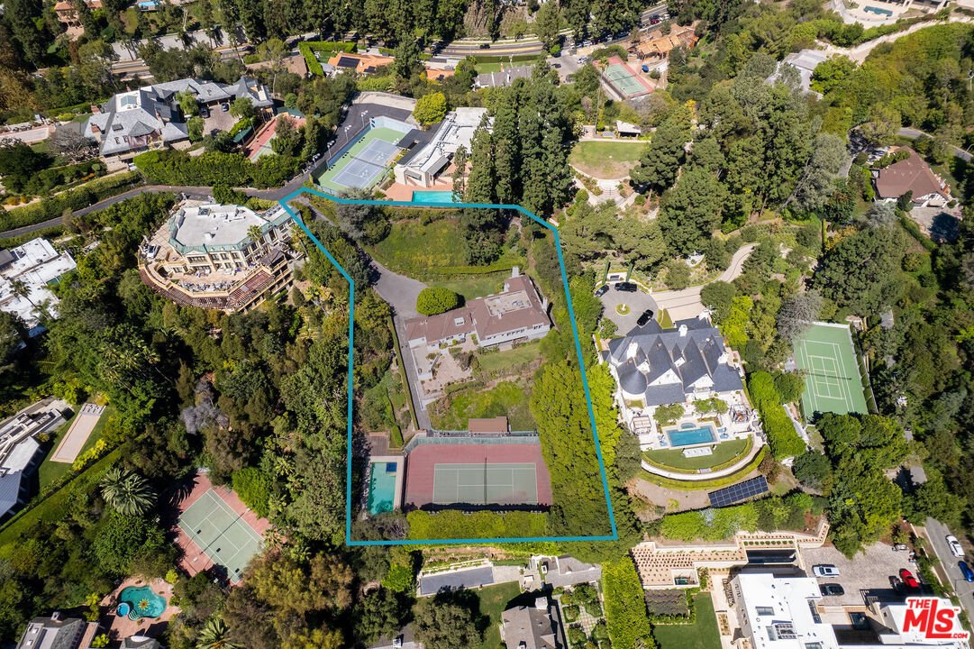 Land in Beverly Hills, California, United States 5 - 19025019